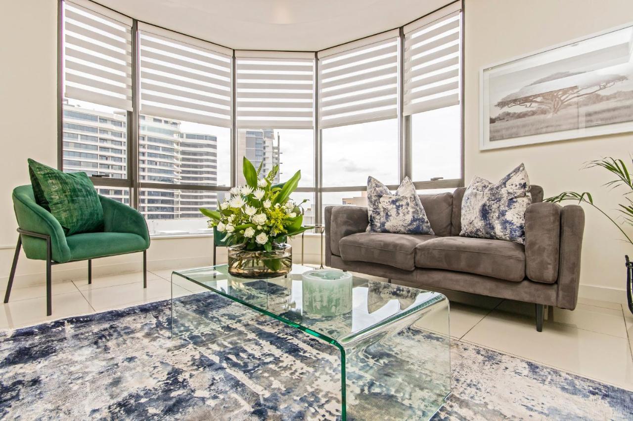 יוהנסבורג Sandton Skye Premium Suites & Penthouses מראה חיצוני תמונה