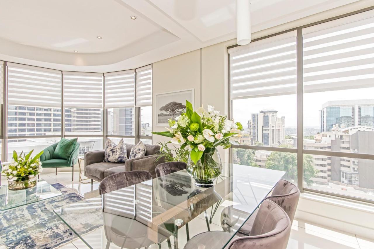 יוהנסבורג Sandton Skye Premium Suites & Penthouses מראה חיצוני תמונה