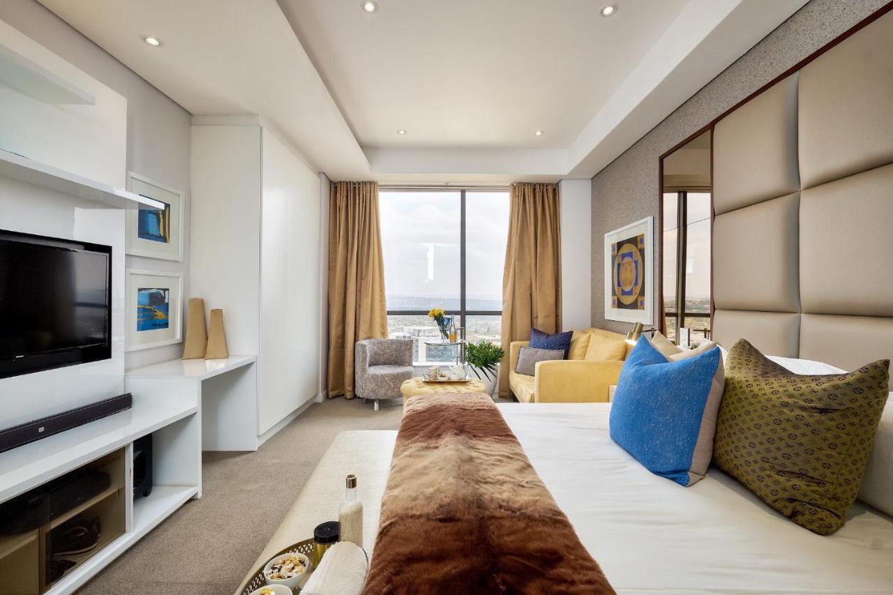יוהנסבורג Sandton Skye Premium Suites & Penthouses מראה חיצוני תמונה