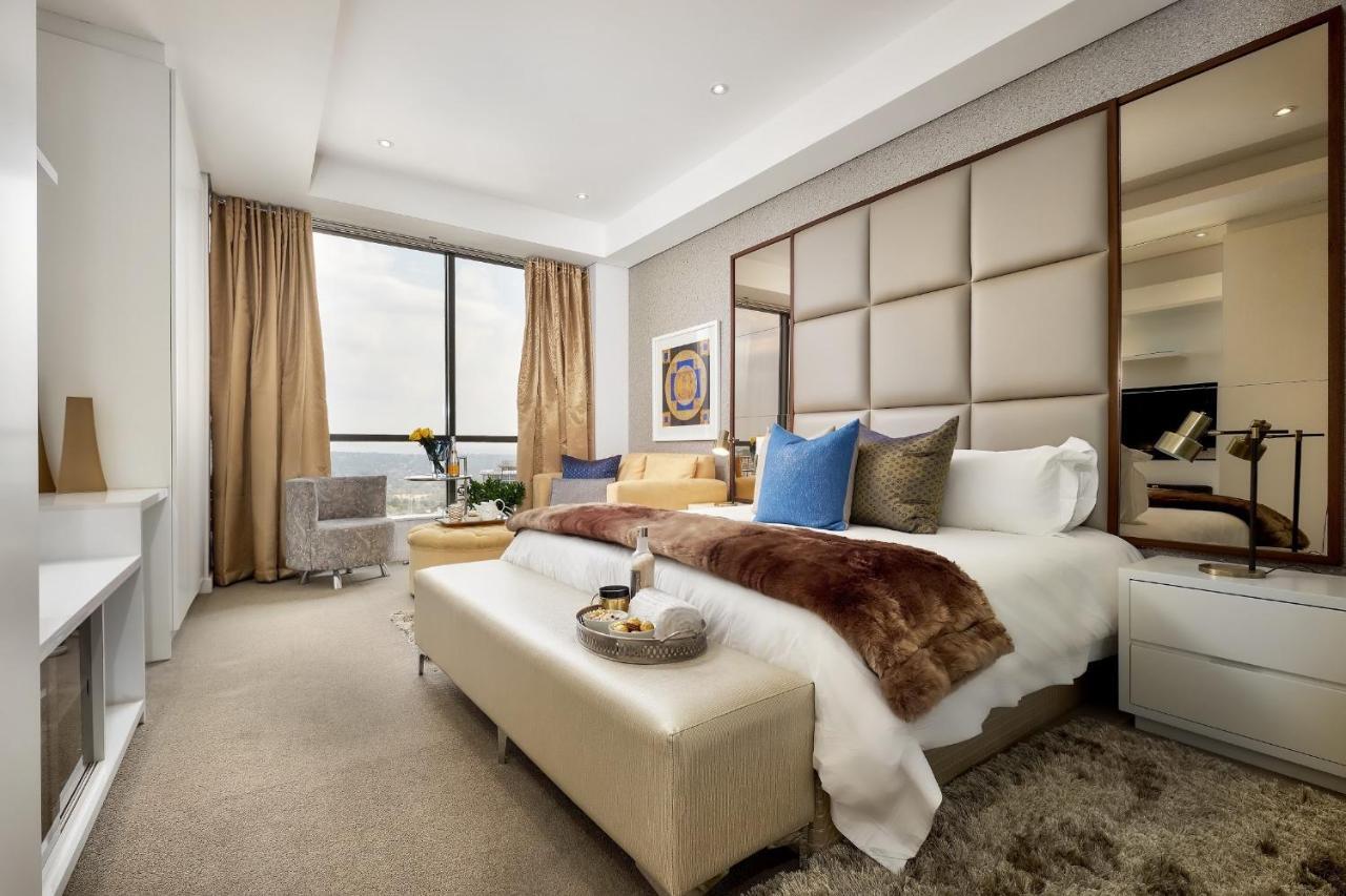 יוהנסבורג Sandton Skye Premium Suites & Penthouses מראה חיצוני תמונה