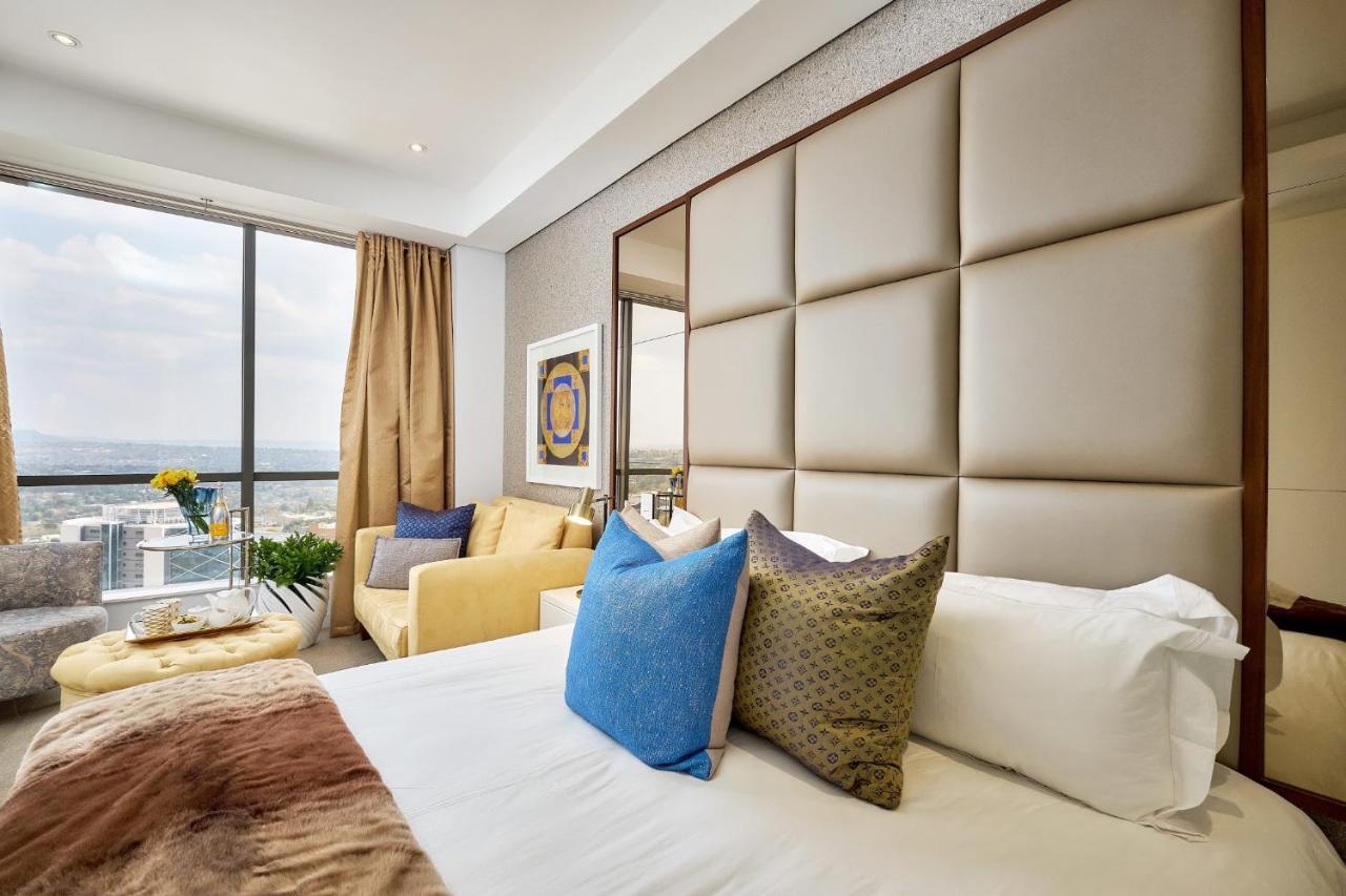 יוהנסבורג Sandton Skye Premium Suites & Penthouses מראה חיצוני תמונה
